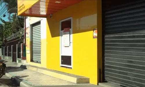 
          Imagem ilustrativa da imagem Mulher esfaqueia colega de trabalho em restaurante de Vitória
          