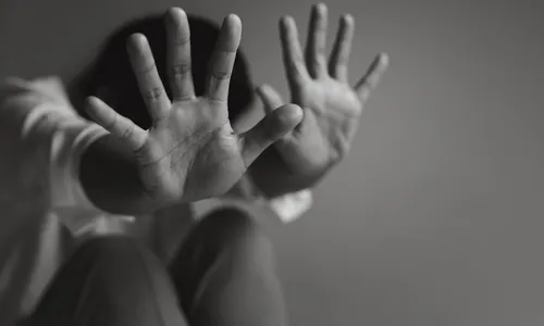 
          Imagem ilustrativa da imagem Homem preso por agredir a própria mãe no Agreste de Pernambuco
          