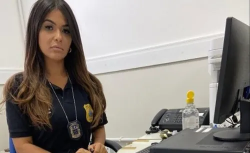 
          Imagem ilustrativa da imagem Natural do Recife, delegada é encontrada morta na BR-324, na Bahia
          