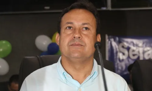 
          Imagem ilustrativa da imagem Neucimar oficialmente fora da disputa em Vila Velha
          