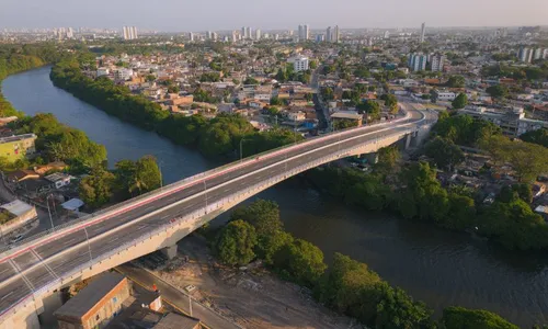 
          Imagem ilustrativa da imagem Nova ponte muda a vida de moradores de Iputinga e Monteiro e transforma mobilidade
          