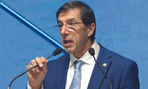 
          Imagem ilustrativa da imagem Novo presidente da Findes fala em união da indústria e força a sindicatos
          