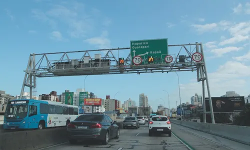 
          Imagem ilustrativa da imagem Novos radares da Terceira Ponte já estão multando
          