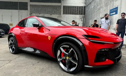 
          Imagem ilustrativa da imagem Operação Integration: 16 pessoas presas esperam audiência de custódia
          