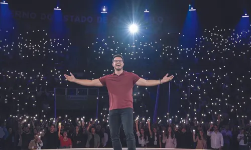 
          Imagem ilustrativa da imagem Palavras de fé e inspiração com Deive Leonardo
          