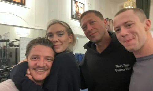 
          Imagem ilustrativa da imagem Pedro Pascal mostra o Quarteto Fantástico reunido: "Nossa primeira missão"
          