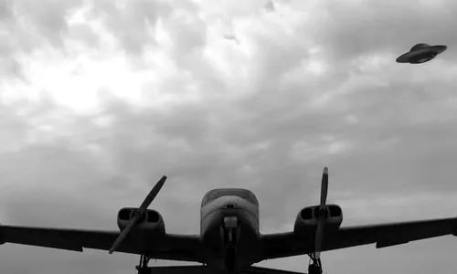 
          Imagem ilustrativa da imagem Pilotos dizem ter avistado cerca de 80 óvnis no espaço aéreo brasileiro em 2023
          