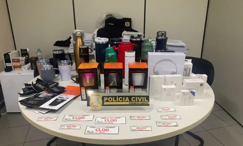 
          Imagem ilustrativa da imagem Polícia apreende 45 mil eletrônicos, brinquedos e copos térmicos falsificados no ES
          