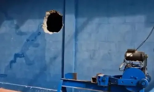 
          Imagem ilustrativa da imagem Policial penal é preso suspeito de participação em roubo a clube de tiros no ES
          