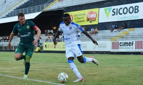 
          Imagem ilustrativa da imagem Porto derrota o Vitória e se isola ainda mais na liderança do Grupo A da Copa ES
          