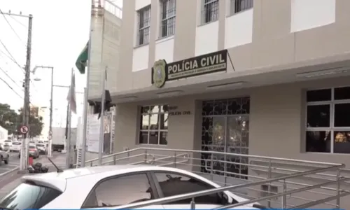 
          Imagem ilustrativa da imagem Professor acusado de abusar de aluna na Serra teria feito outras vítimas
          