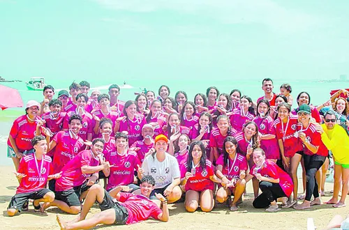 
          Imagem ilustrativa da imagem Projetos inovadores e atividades extracurriculares
          