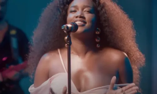 
          Imagem ilustrativa da imagem 'Quero que ela cresça feliz, com uma autoestima maravilhosa', diz Iza sobre filha
          