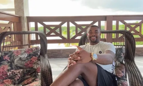 
          Imagem ilustrativa da imagem Rachel Sheherazade revela planos de Davi após ex-BBB desistir do curso de Medicina
          