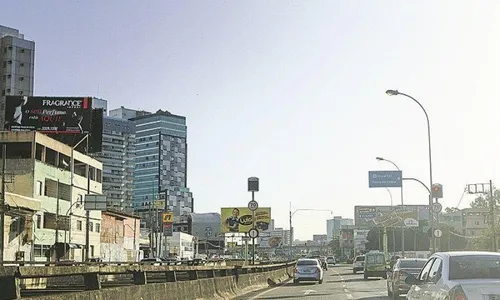 
          Imagem ilustrativa da imagem Radares na Terceira Ponte e Rodovia das Paneleiras já multam condutores
          