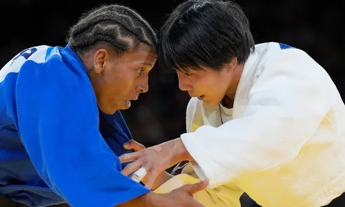 
          Imagem ilustrativa da imagem Rafaela Silva é desclassificada e perde disputa pelo bronze no judô
          