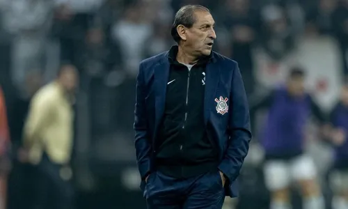 
          Imagem ilustrativa da imagem Ramón Díaz deixa treino ‘tranquilo’, mas demissão do Corinthians ainda é iminente
          