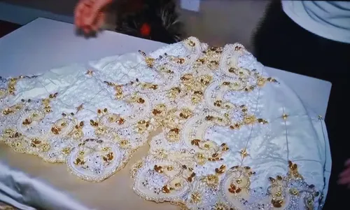 
          Imagem ilustrativa da imagem Recife veste-se de amarelo para celebrar Nossa Senhora do Carmo
          