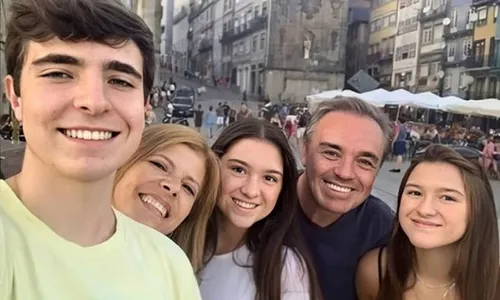 
          Imagem ilustrativa da imagem Filhos de Gugu Liberato pedem audiência de conciliação com suposto herdeiro
          