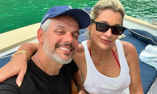 
          Imagem ilustrativa da imagem 'Salvou minha vida', diz Otaviano Costa após cirurgia no peito por aneurisma
          