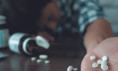 
          Imagem ilustrativa da imagem Uso de remédio controlado sem receita e em altas doses pode causar coma
          