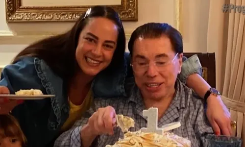 
          Imagem ilustrativa da imagem Silvia Abravanel diz que 'vai tocar história' de Silvio Santos: 'Um legado'
          