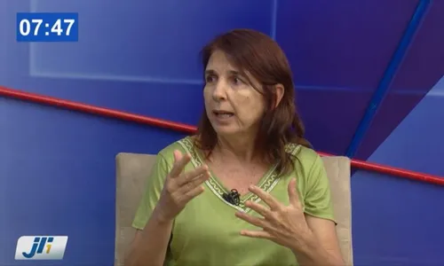 
          Imagem ilustrativa da imagem Simone Fontana propõe tarifa zero e estatização do transporte público no Recife
          