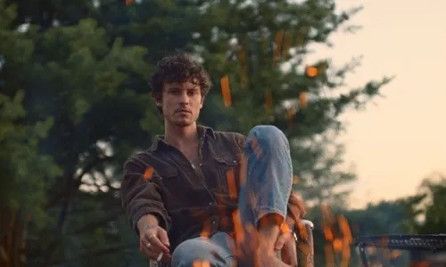 
          Imagem ilustrativa da imagem 'Solidão e ansiedade': Shawn Mendes retoma shows e faz desabafo sobre saúde mental
          
