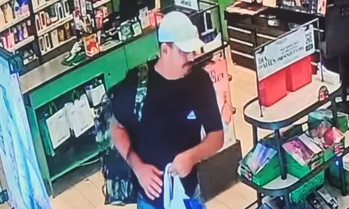 
          Imagem ilustrativa da imagem Taciano Cavalcanti, o homem que rouba perfumes usando violência
          