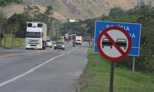 
          Imagem ilustrativa da imagem Ultrapassagens proibidas provocam 18 mortes no ES e multas podem aumentar
          