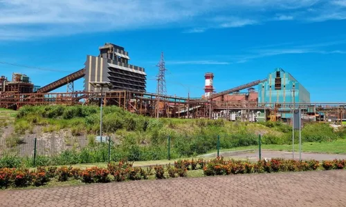 
          Imagem ilustrativa da imagem Usina da Samarco será reativada neste ano
          