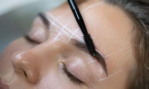 
          Imagem ilustrativa da imagem Vagas para fazer cursos de graça na área da beleza
          