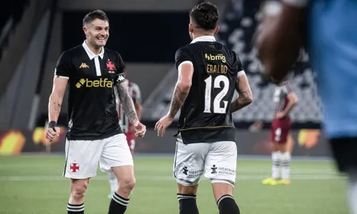 
          Imagem ilustrativa da imagem Vasco vence clássico e deixa Fluminense na zona de rebaixamento do Brasileirão
          