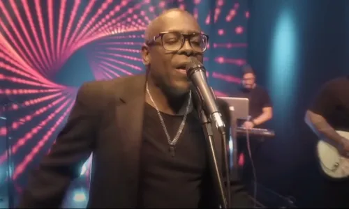 
          Imagem ilustrativa da imagem Vencedor do Grammy Latino, pastor lança livro nesta quarta
          