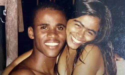 
          Imagem ilustrativa da imagem Viúva de Claudinho processa cemitério por mover restos mortais sem autorização
          