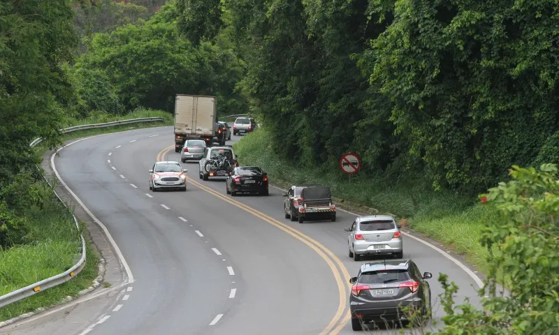 Imagem ilustrativa da imagem Mais de 1.800 multados todo dia por excesso de velocidade nas BRs no Espírito Santo