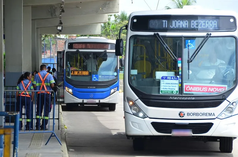 Imagem ilustrativa da imagem Linhas de ônibus terão reforço para estudantes que vão fazer o SSA 1 da UPE