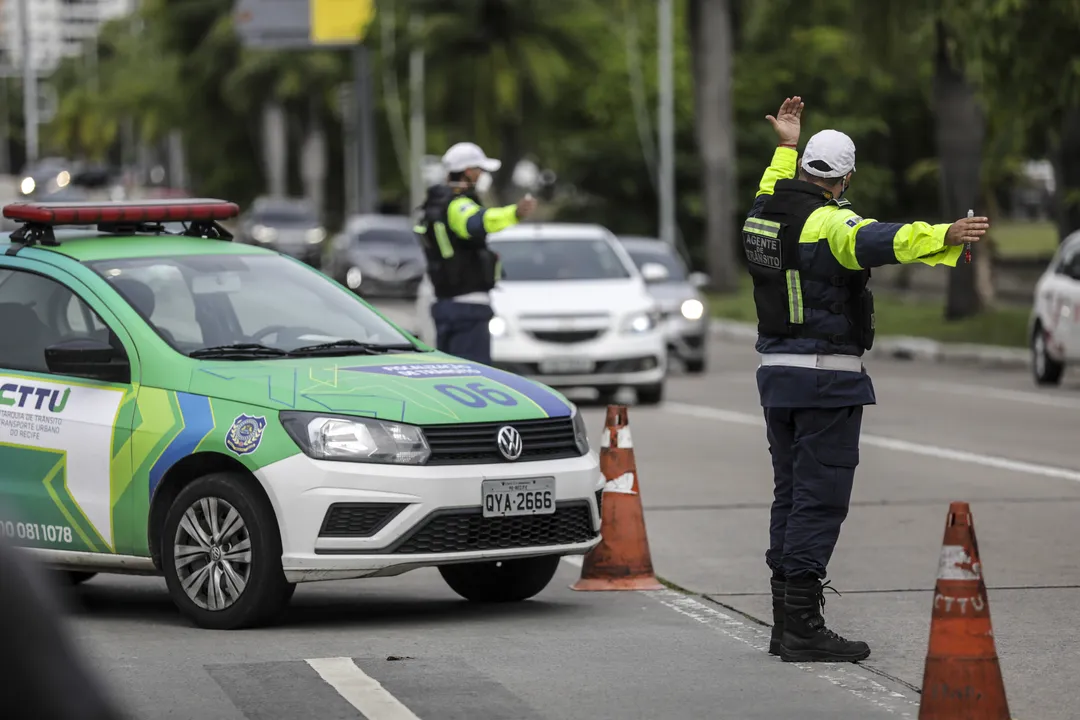 Imagem ilustrativa da imagem Corridas e eventos vão mudar trânsito durante o fim de semana no Recife