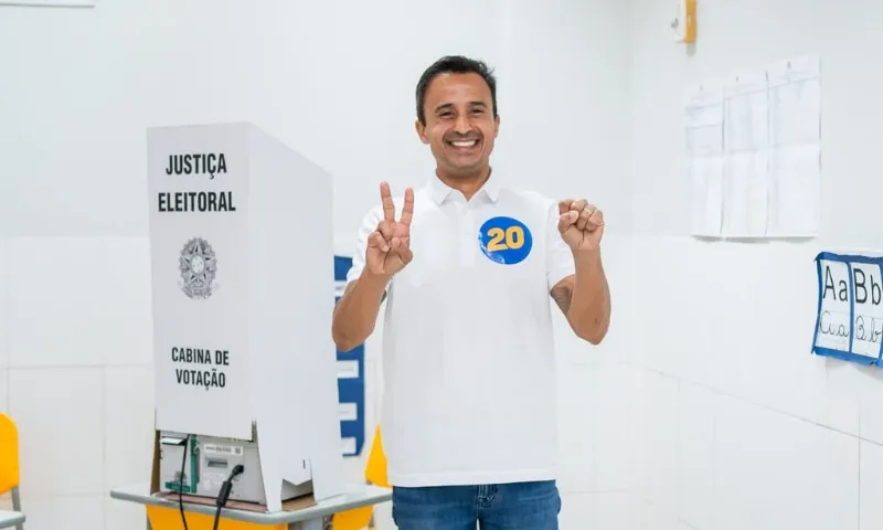 Imagem ilustrativa da imagem Lucas Scaramussa vence Bruno Marianelli na disputa pela Prefeitura de Linhares