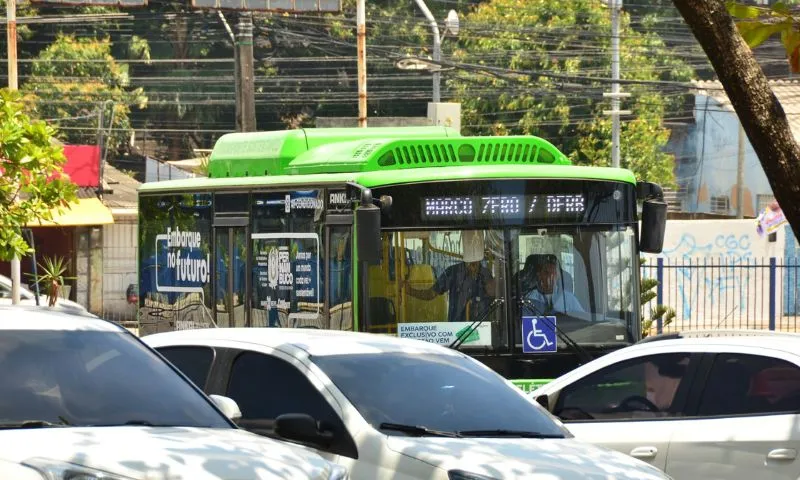 Imagem ilustrativa da imagem Governo de Pernambuco inicia teste com Ônibus Elétrico entre Recife e Olinda