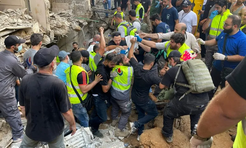 Imagem ilustrativa da imagem Número de mortos em bombardeio aéreo de Israel em Beirute sobe para 31