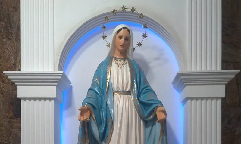 Imagem ilustrativa da imagem Missa solene e procissão para Nossa Senhora das Graças