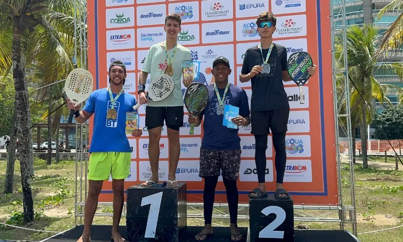 Imagem ilustrativa da imagem Primeiro dia de competição movimenta Praia de Camburi e coroa vencedores