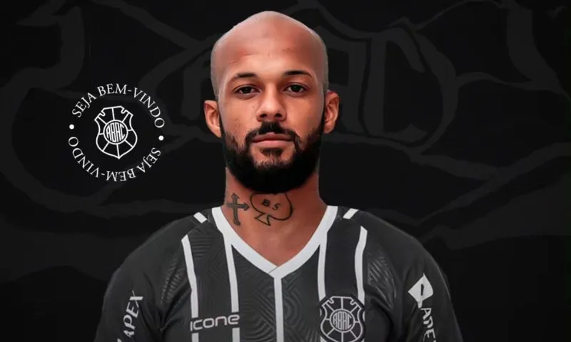 Imagem ilustrativa da imagem Rio Branco anuncia Bruno Silva ex-Botafogo e Cruzeiro