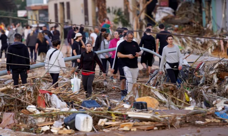 Imagem ilustrativa da imagem Tempestade violenta provoca estragos na Espanha; veja imagens