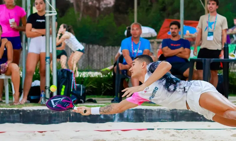 Imagem ilustrativa da imagem Tribuna Open de Beach Tennis agita a Praia de Camburi neste final de semana