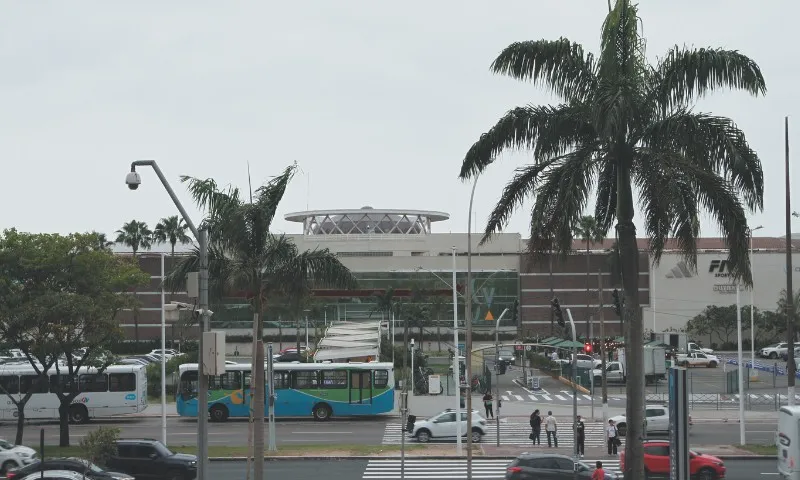 Imagem ilustrativa da imagem Veja até que horas supermercados e lojas funcionam na Grande Vitória nesta sexta