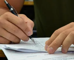 Imagem ilustrativa da imagem Polícia desarticula fraude em concurso da Polícia Civil do Ceará, com atuação em PE