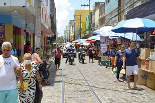 Imagem ilustrativa da imagem Comércio do Recife abrirá de domingo a domingo a partir desta sexta (15)