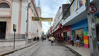 Imagem ilustrativa da imagem Como vai funcionar o comércio do Recife no domingo da eleição?